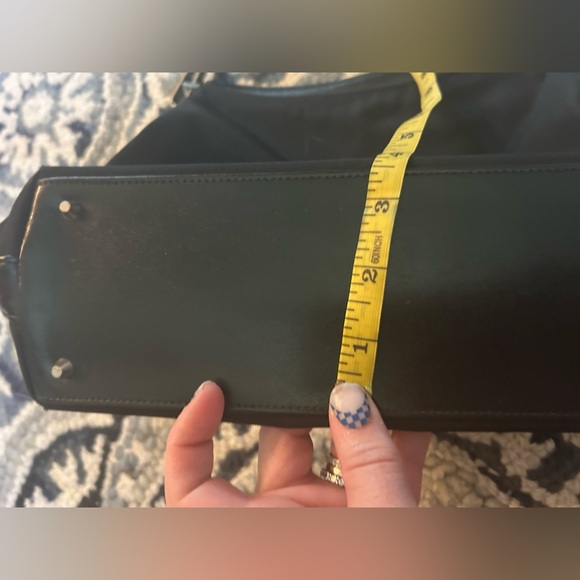 Guy LaRoche Paris Bag - Picture 10 of 10